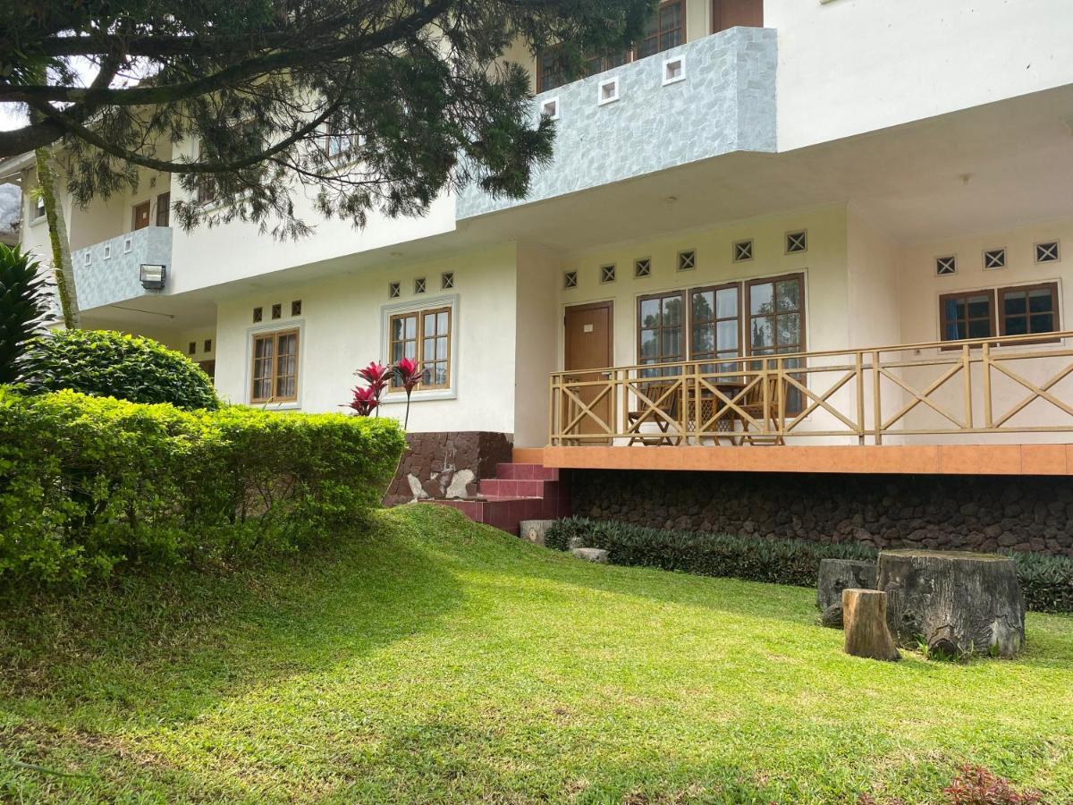 סיאטר Hotel Puspa Sari מראה חיצוני תמונה