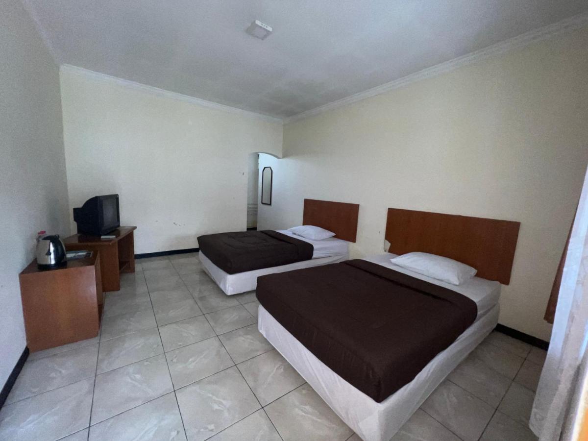 סיאטר Hotel Puspa Sari מראה חיצוני תמונה