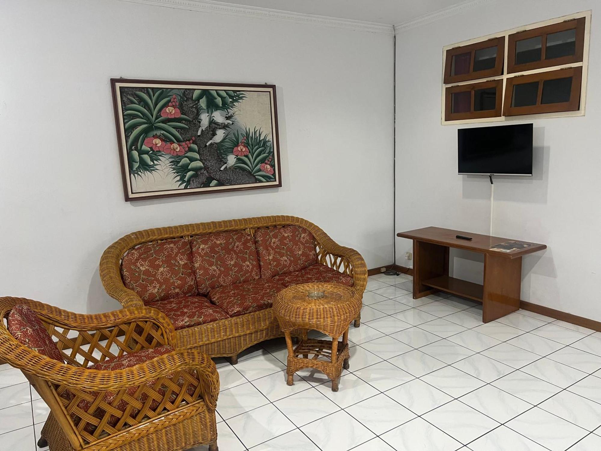 סיאטר Hotel Puspa Sari מראה חיצוני תמונה